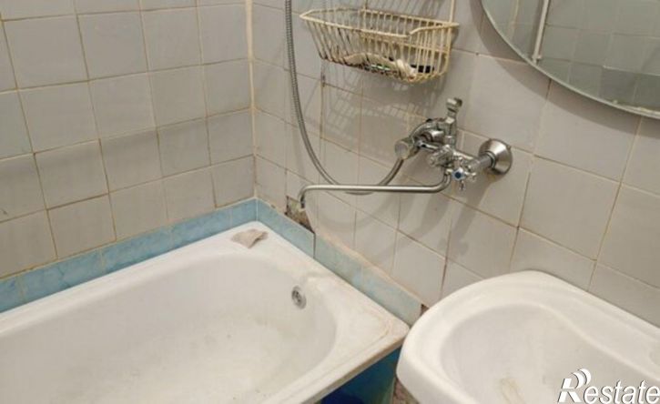 2-комн квартира проспект Кирова, 24,  д. 24