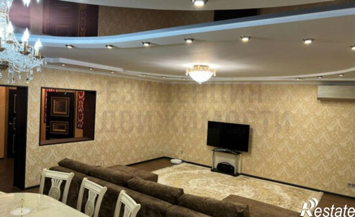 3-комн квартира ул Гагарина, 53,  д. 53