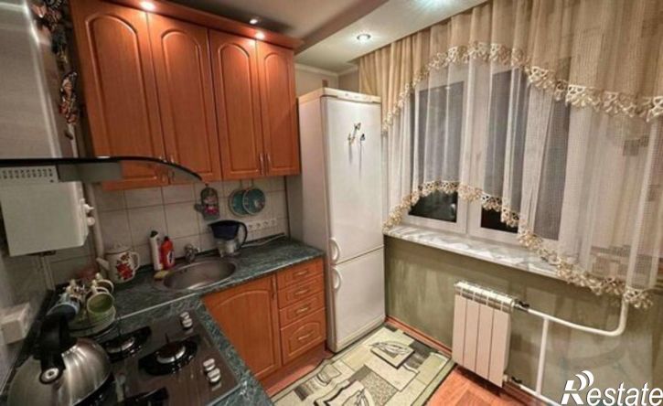 2-комн квартира улица Александра Матросова, 96,  д. 96