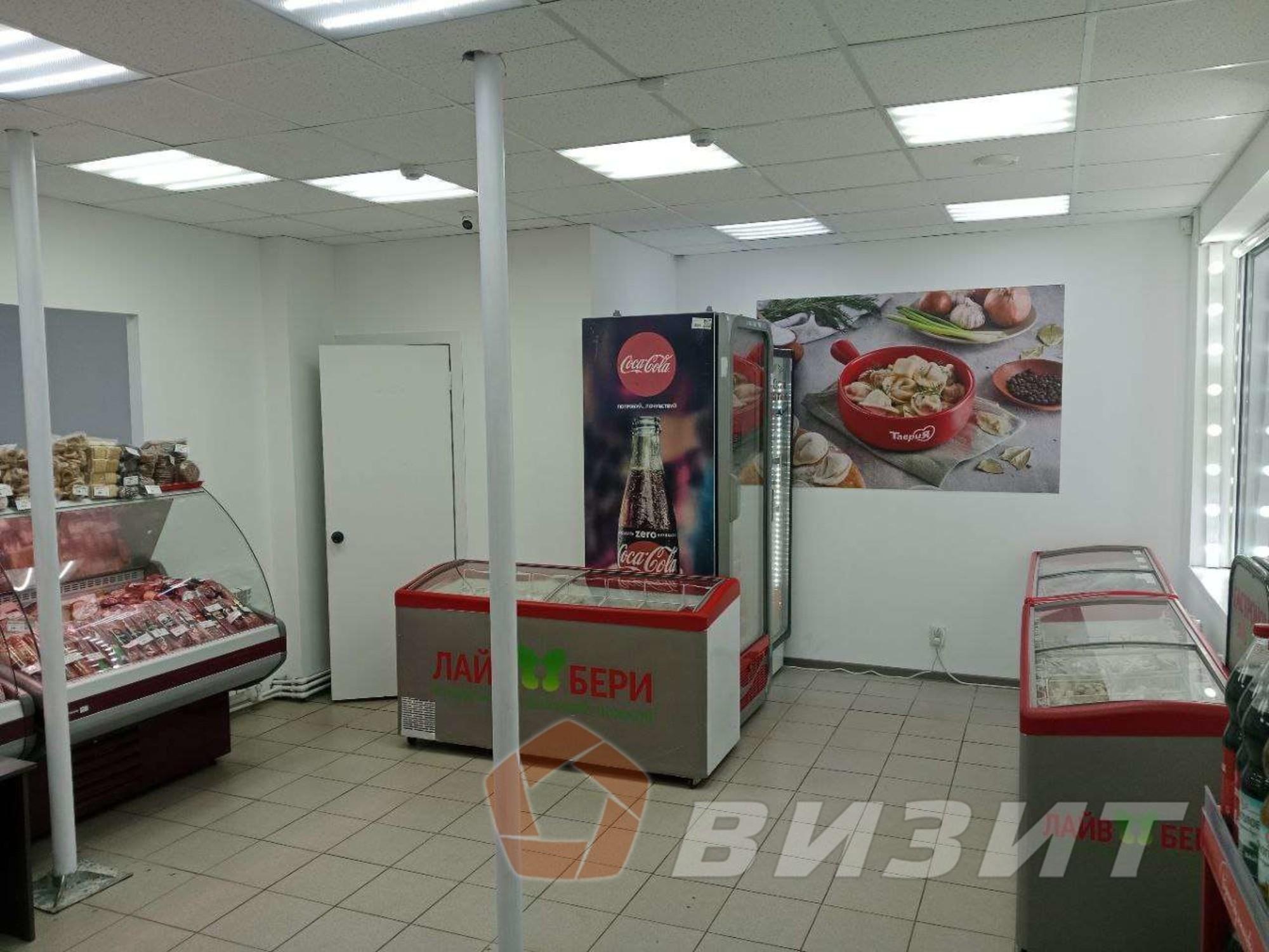 Сдать торговое помещение за 60 000 рублей на Революционная улица, 140а