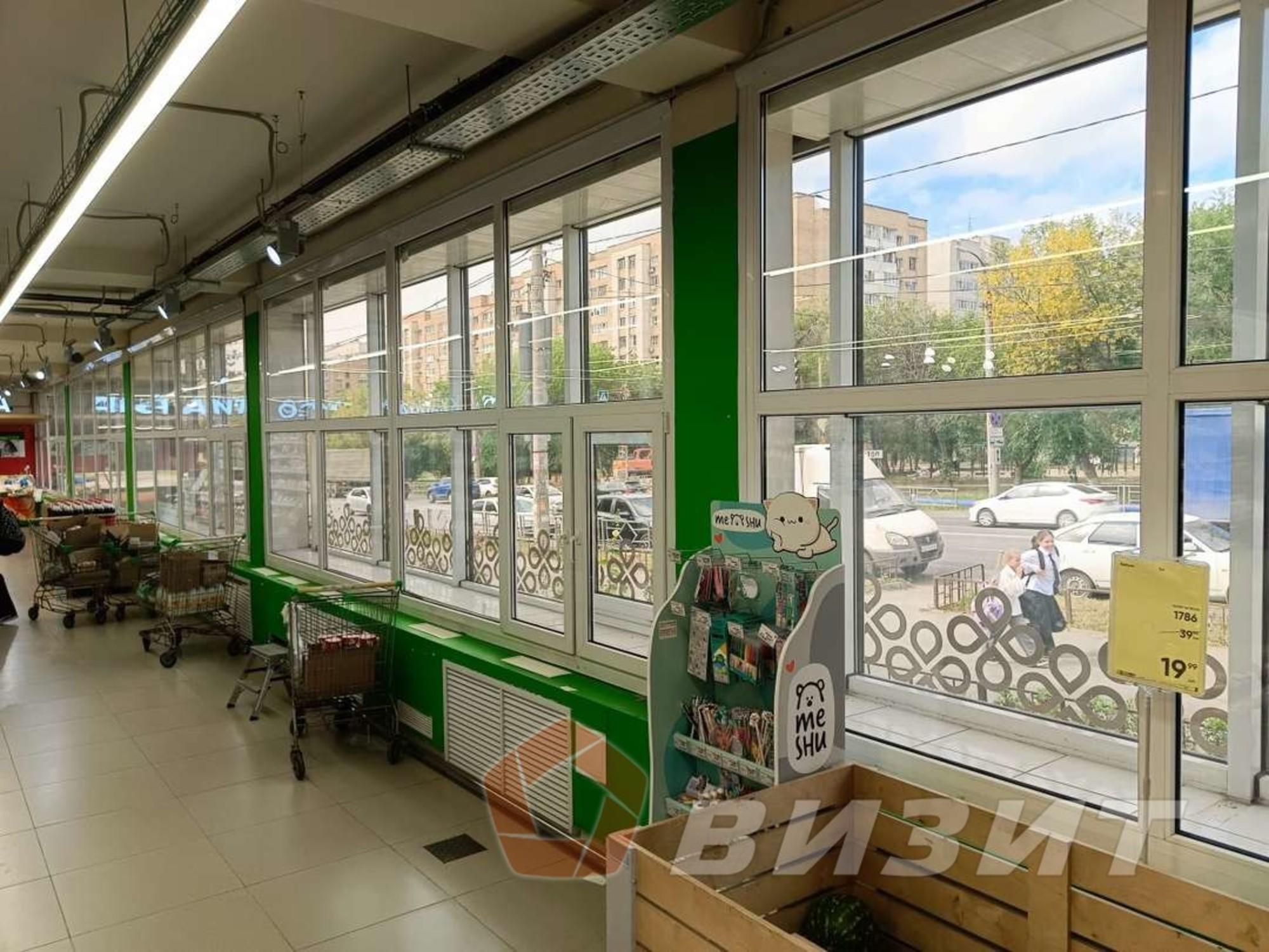 Сдать торговое помещение за 1 232 000 рублей на Тухачевского улица, 233