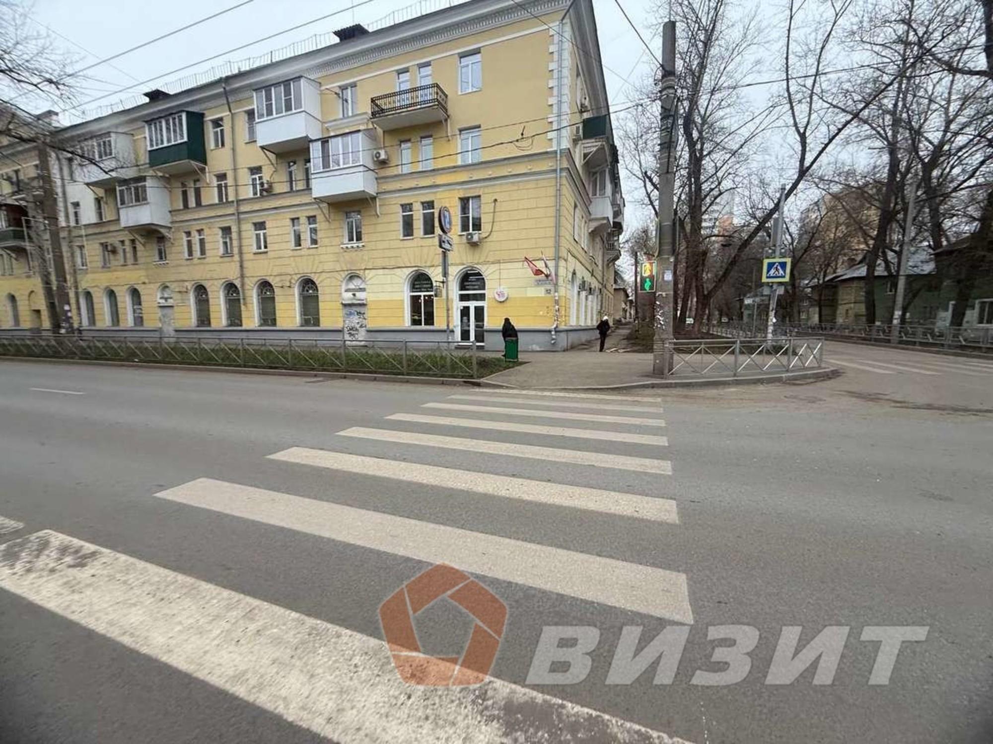 Купить торговое помещение за 14 500 000 рублей на Металлургов проспект, 12