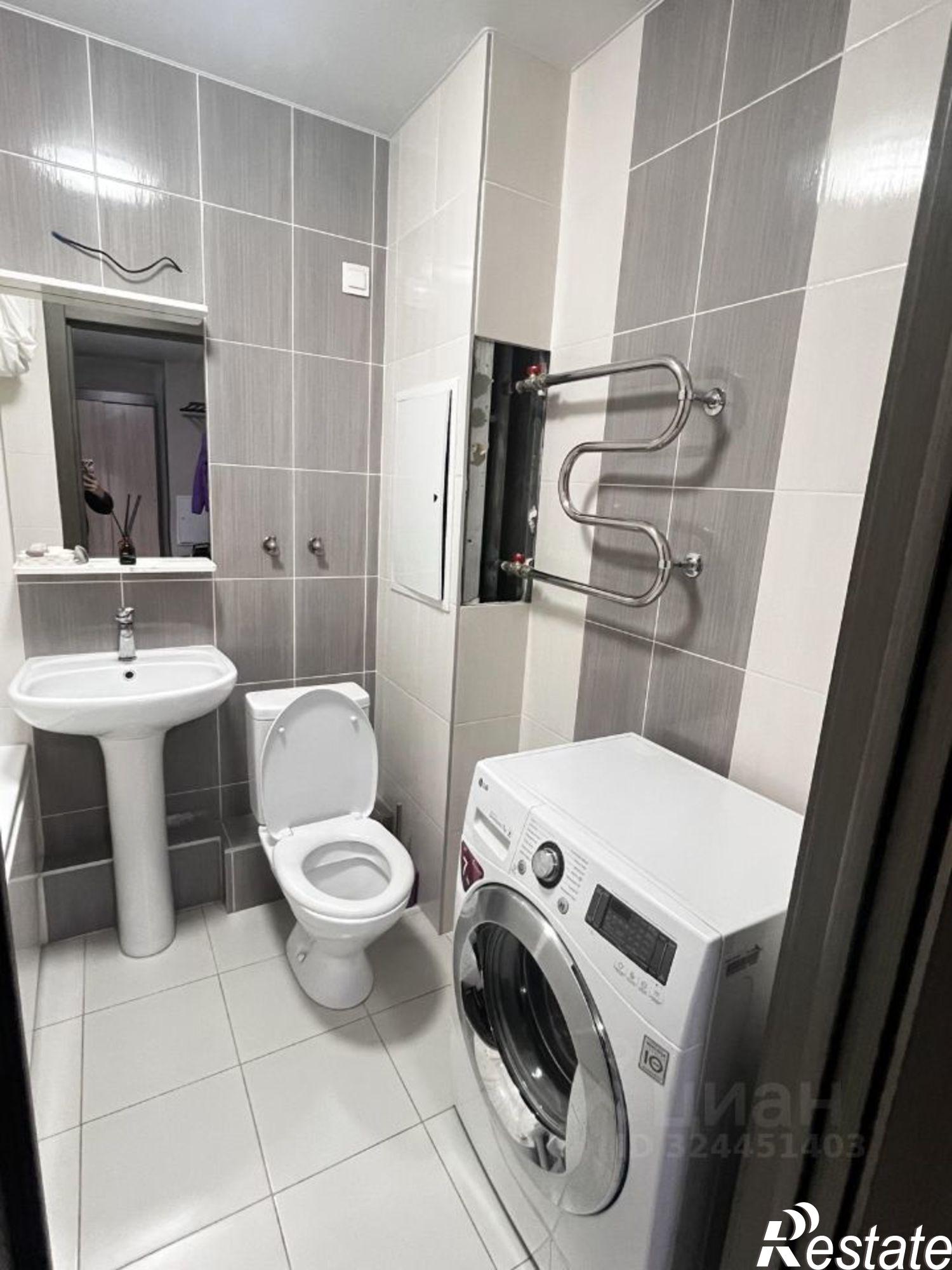 Сдать квартиру за 35 000 рублей на Революционная улица, 101В