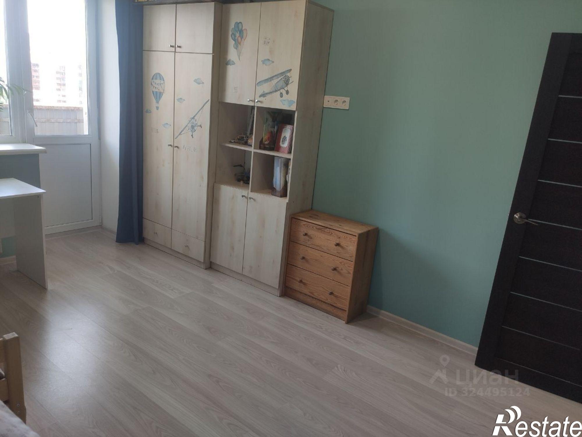 Купить квартиру за 11 000 000 рублей на ул Осетинская, 10