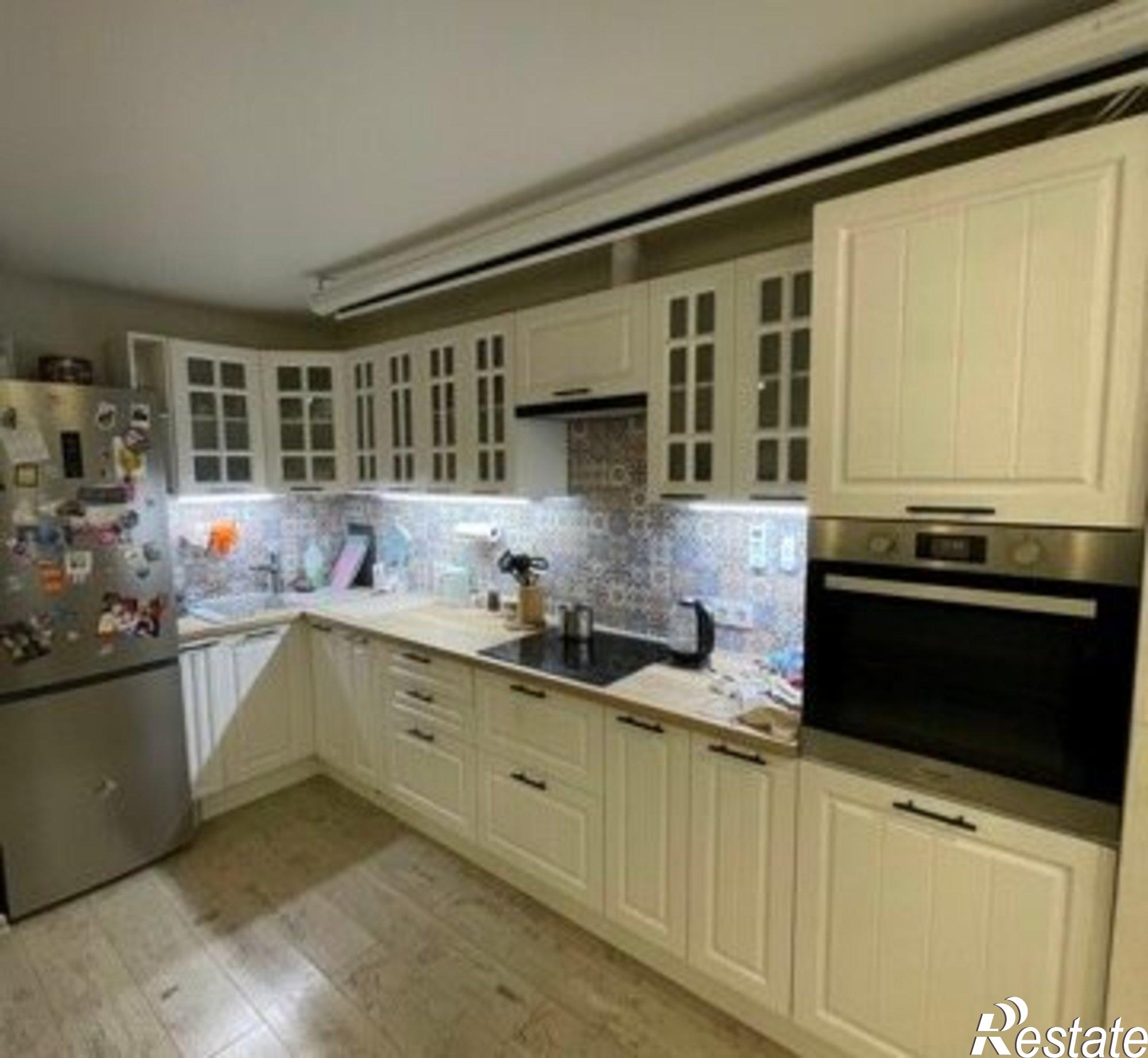 Купить квартиру за 14 400 000 рублей на ул Гая, 21