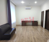 офис 27 кв м, этаж 2/4 3-я просека, 63