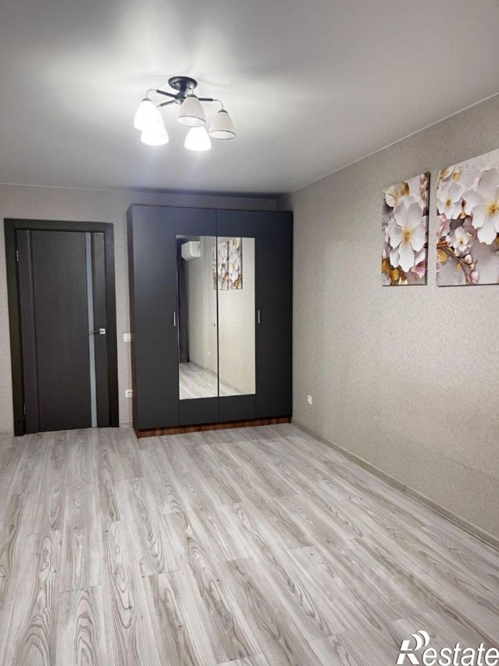 1-комн квартира Революционная улица, 101В,  д. 101В