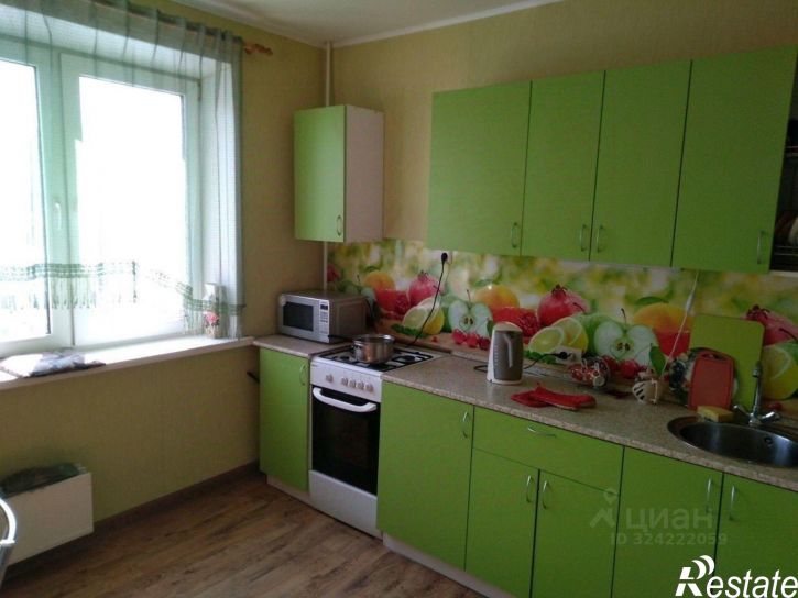 2-комн квартира улица Советской Армии, 119,  д. 119