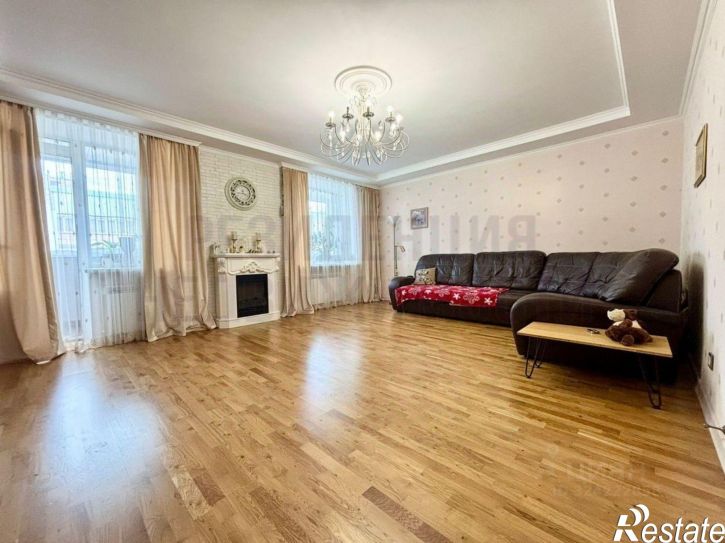 3-комн квартира улица Братьев Коростелёвых, 79,  д. 79