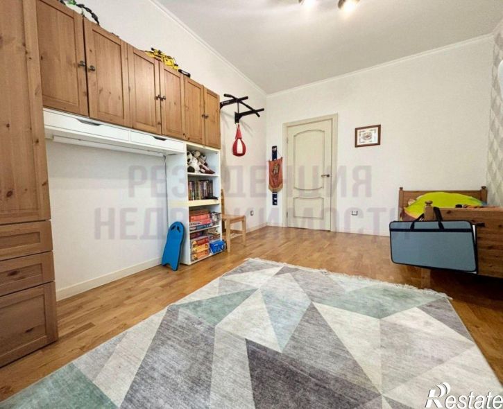 3-комн квартира улица Братьев Коростелёвых, 79,  д. 79