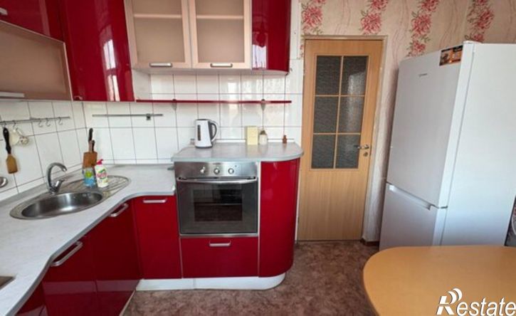 3-комн квартира Волжский проспект, 33,  д. 33