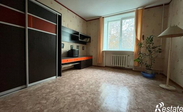 3-комн квартира Волжский проспект, 33,  д. 33