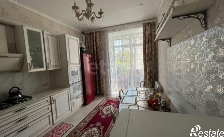 3-комн квартира улица Водников, 45,  д. 45