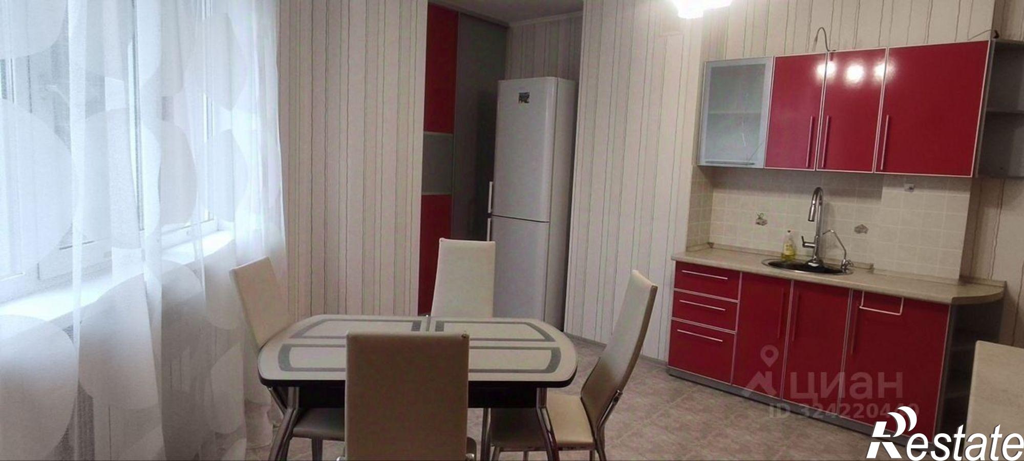 Сдать квартиру за 45 000 рублей на ул Революционная, 3