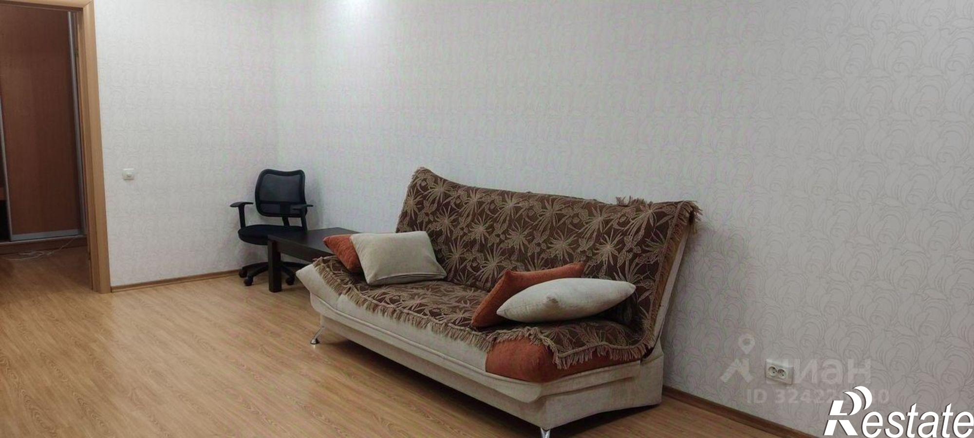 Сдать квартиру за 45 000 рублей на ул Революционная, 3