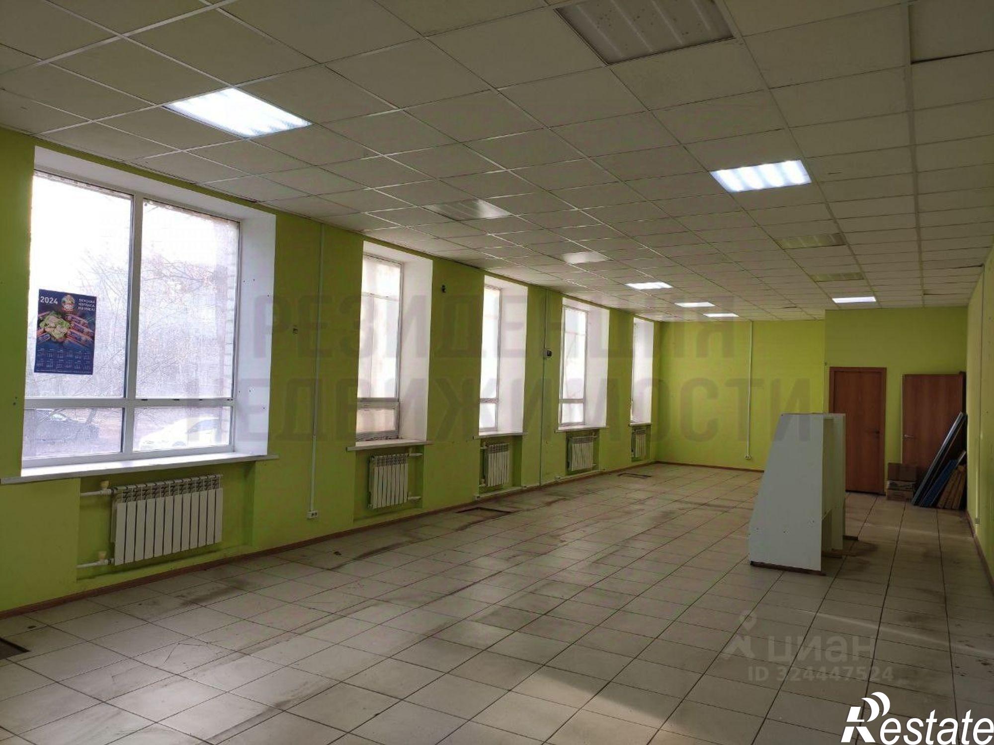 Сдать торговое помещение за 118 800 рублей на ул Партизанская, 171