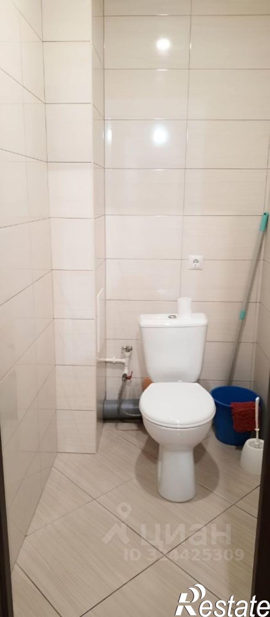 Сдать квартиру за 25 000 рублей на 1-й кв-л, 34