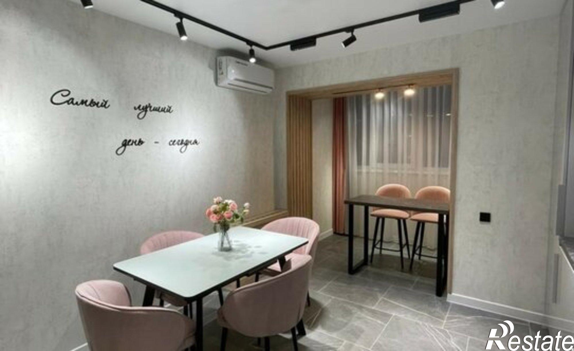 Купить квартиру за 9 490 000 рублей на Черемшанская улица, 162