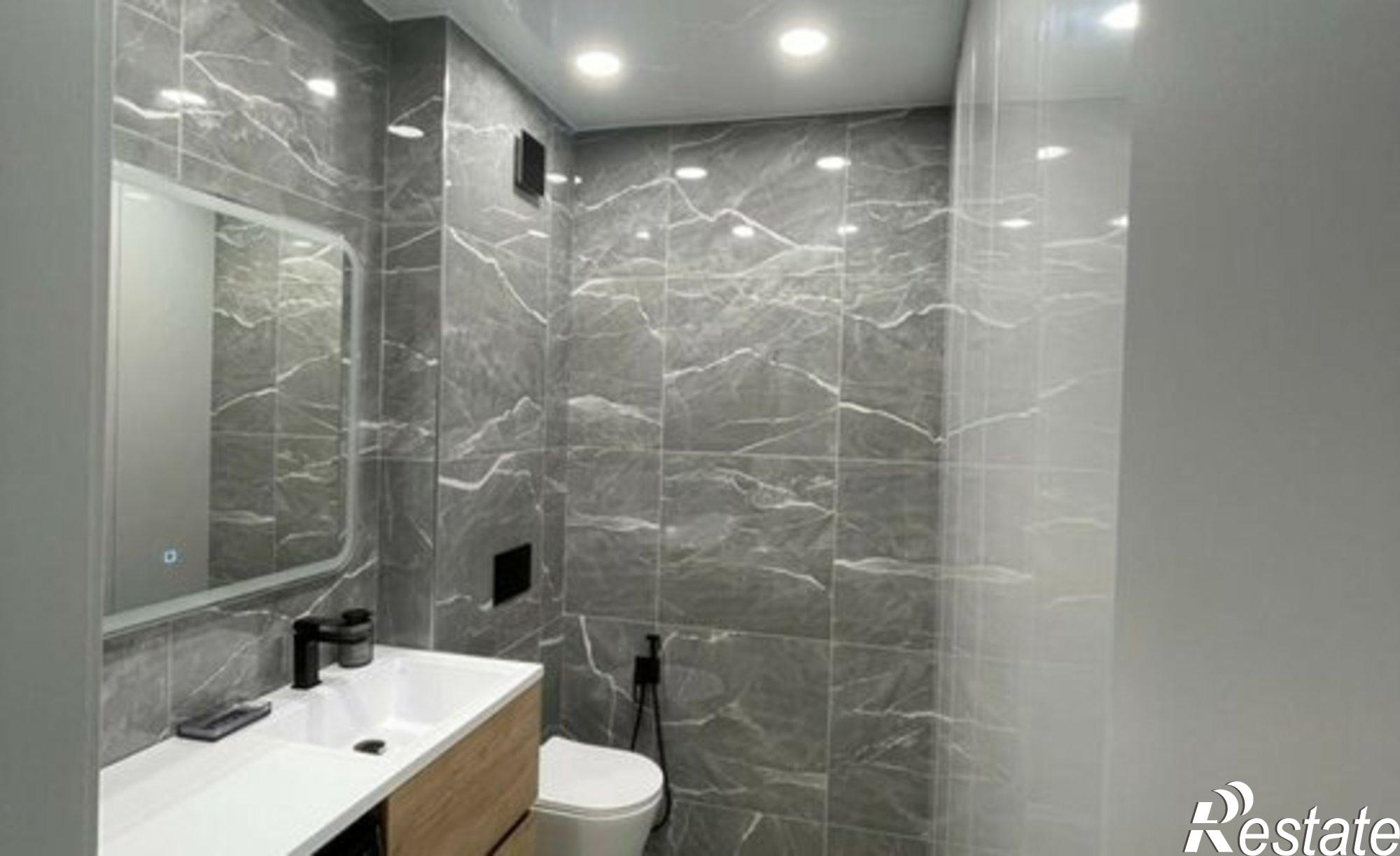 Купить квартиру за 9 490 000 рублей на Черемшанская улица, 162