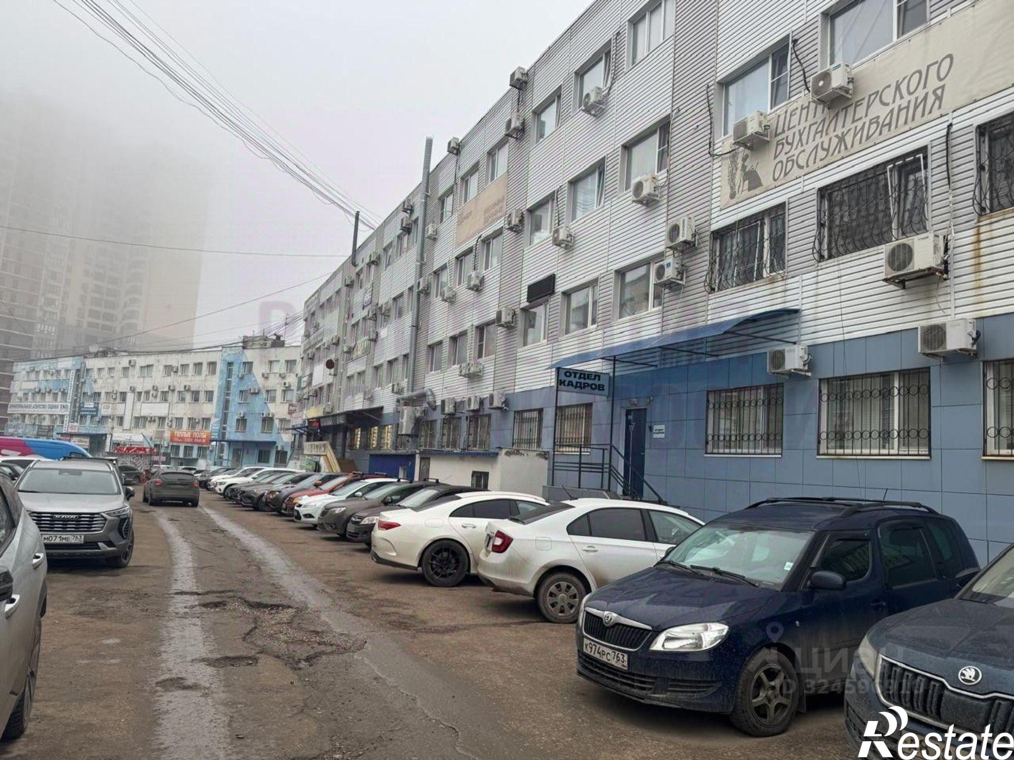 Купить офис, помещение под офис за 25 000 200 рублей на Революционная улица, 70 лит2