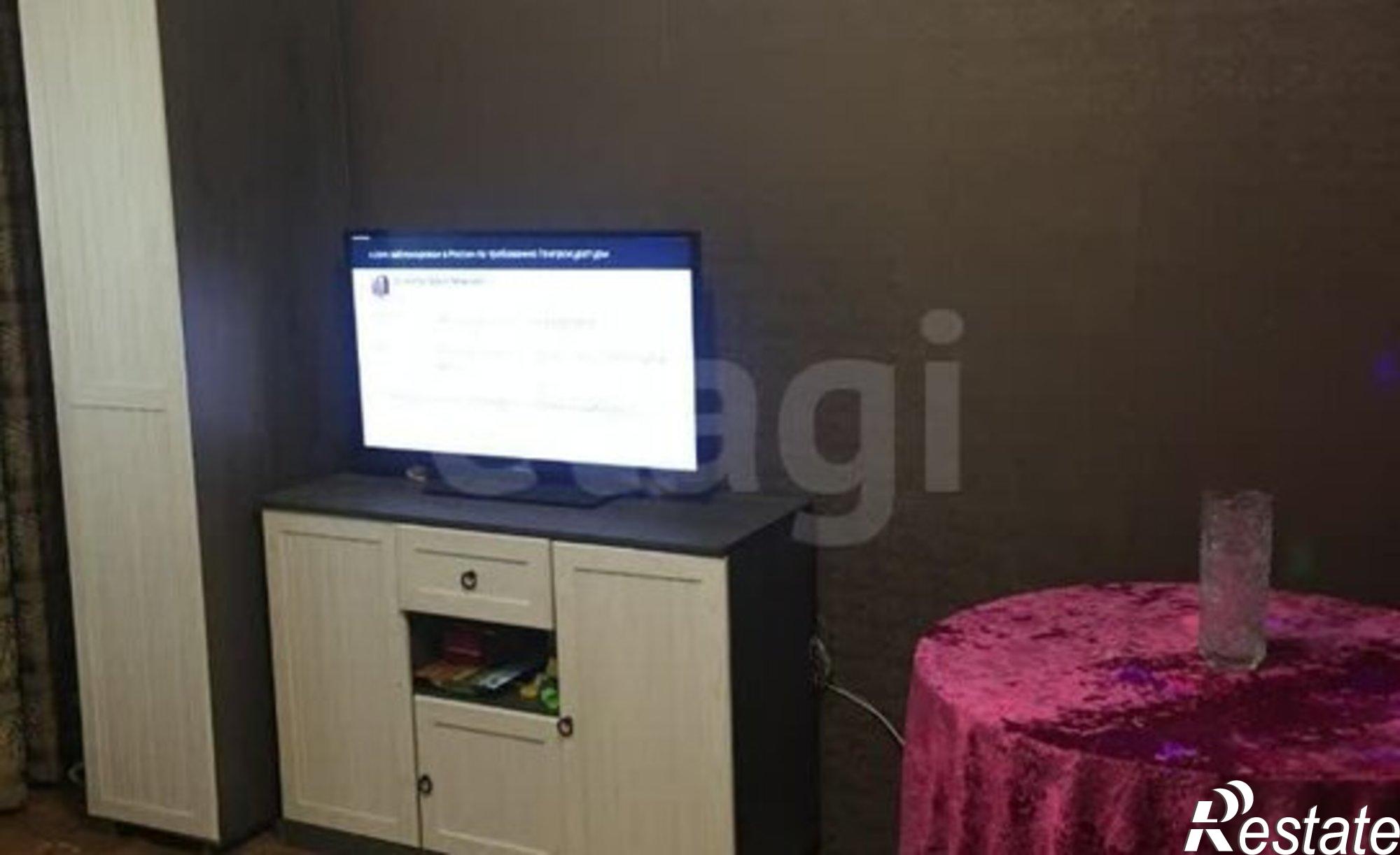 Купить квартиру за 6 700 000 рублей на Аэродромная улица, 24