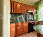 2-комн, 52кв м, этаж 4/9 проспект Кирова, 326