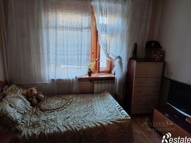 2-комн квартира Нагорная улица, 140,  д. 140