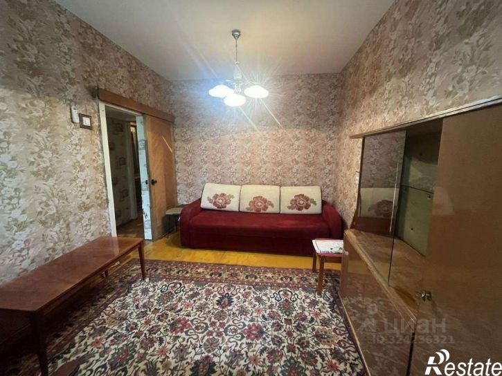 2-комн квартира улица Гагарина, 10,  д. 10