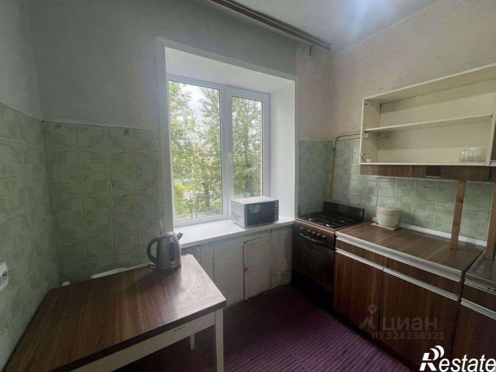 2-комн квартира улица Гагарина, 10,  д. 10