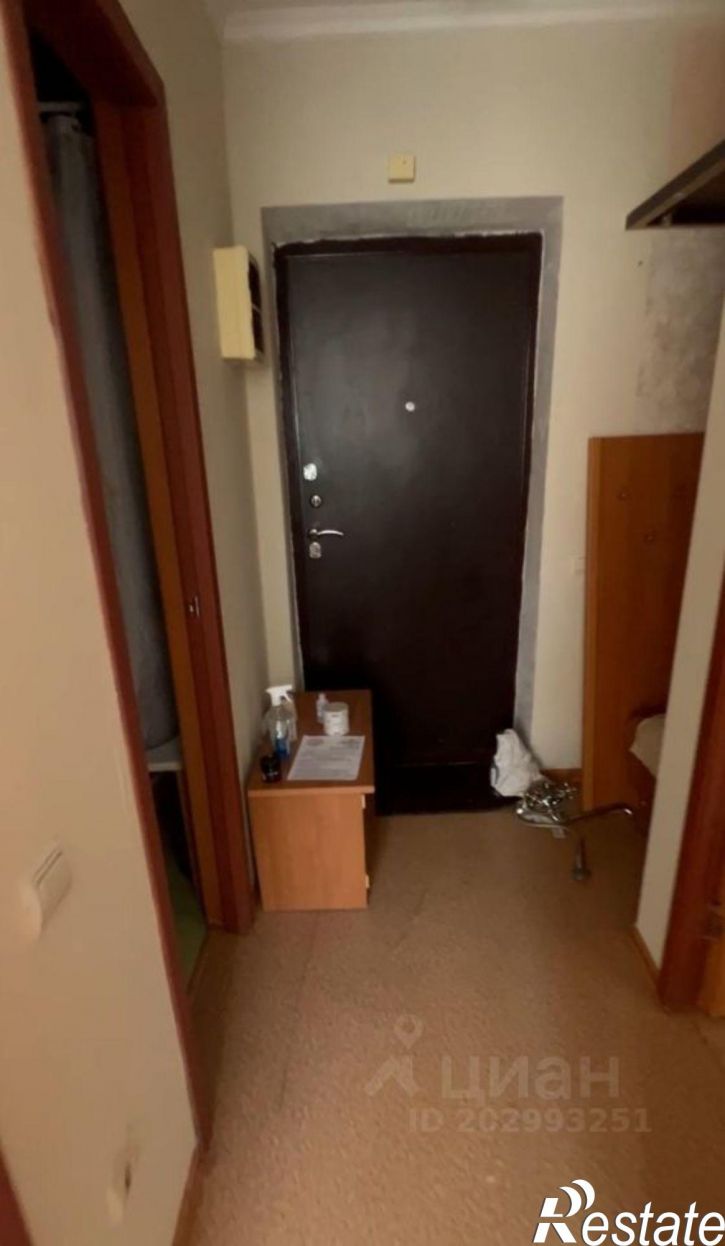 1-комн квартира улица Евгения Золотухина, 44,  д. 44