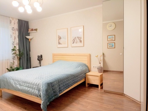 Продажа 3-комн квартиры Советской Армии улица, 105