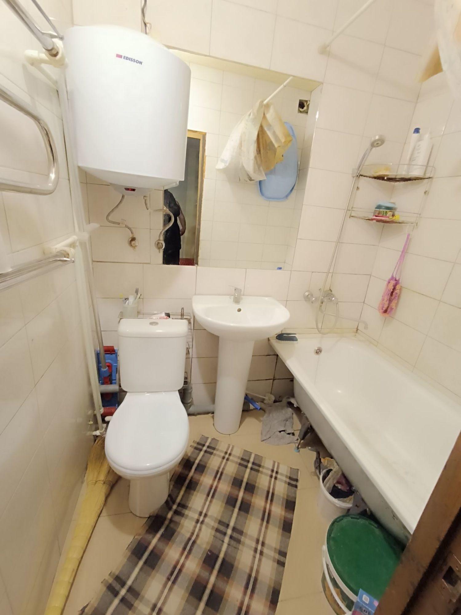 Купить комнату за 1 900 000 рублей на Александра Матросова улица, 13А