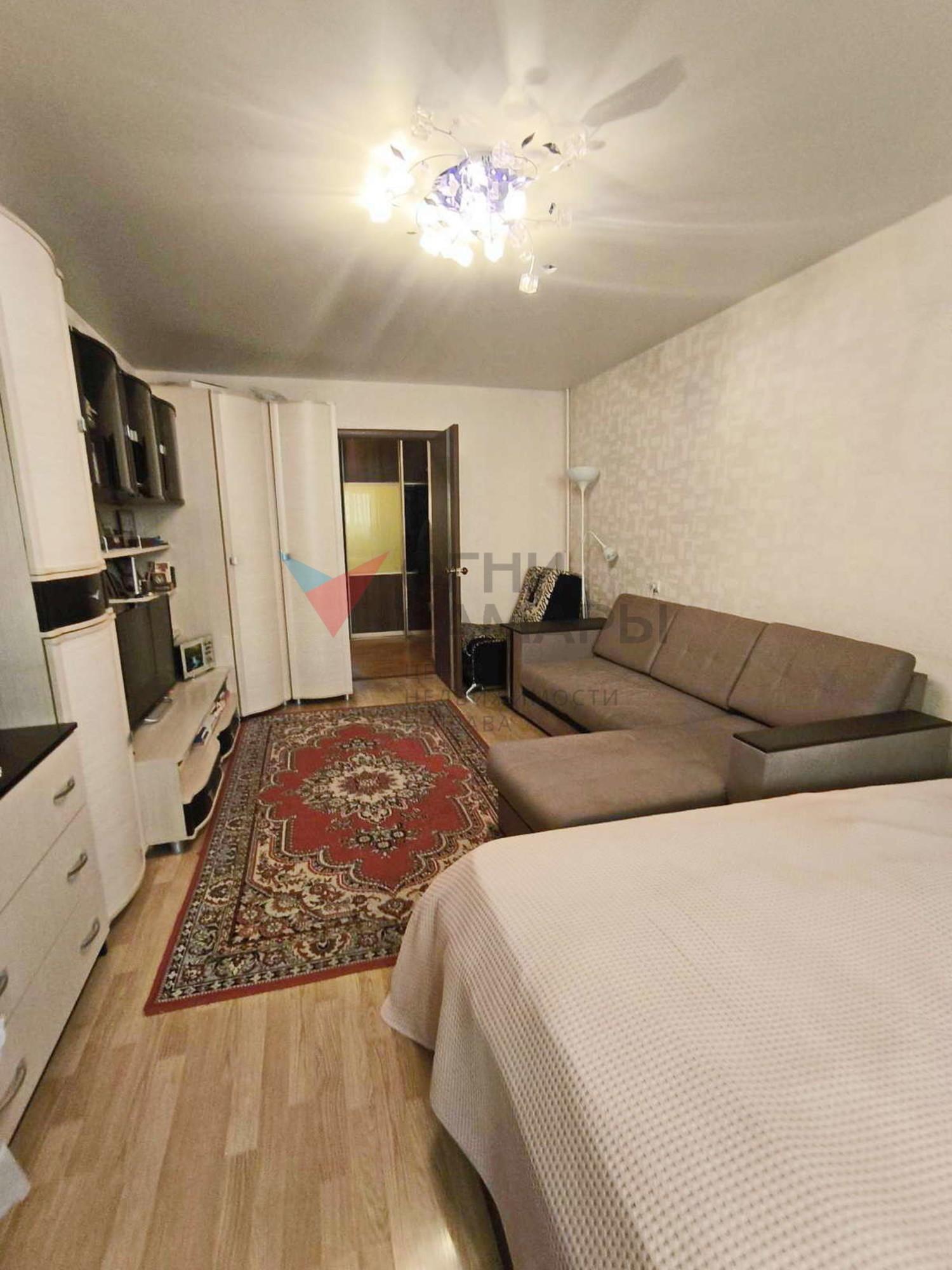 Купить квартиру за 14 990 000 рублей на Ново-Вокзальная улица, 165А