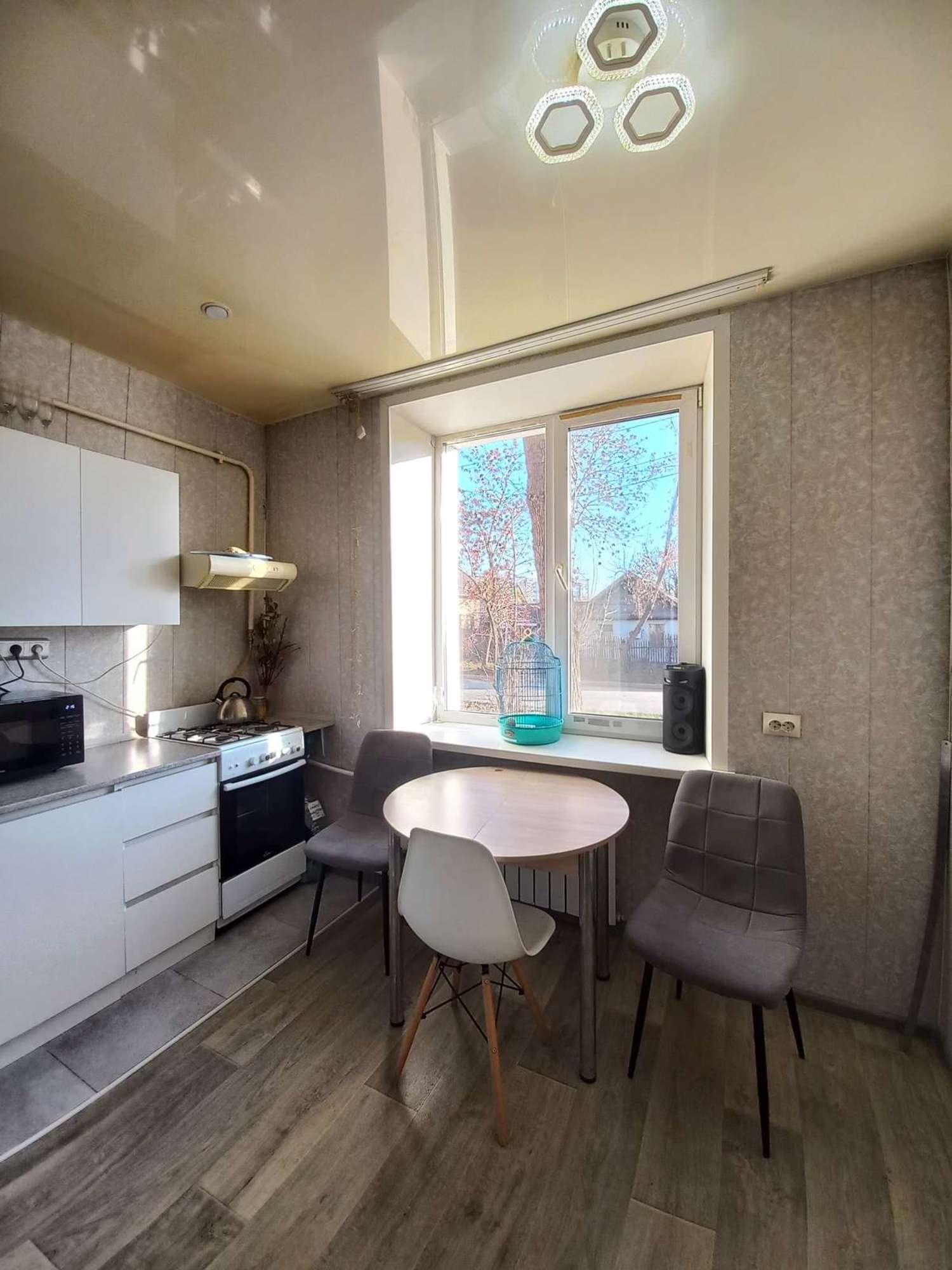 Купить квартиру за 5 750 000 рублей на Нефтяников улица, 16