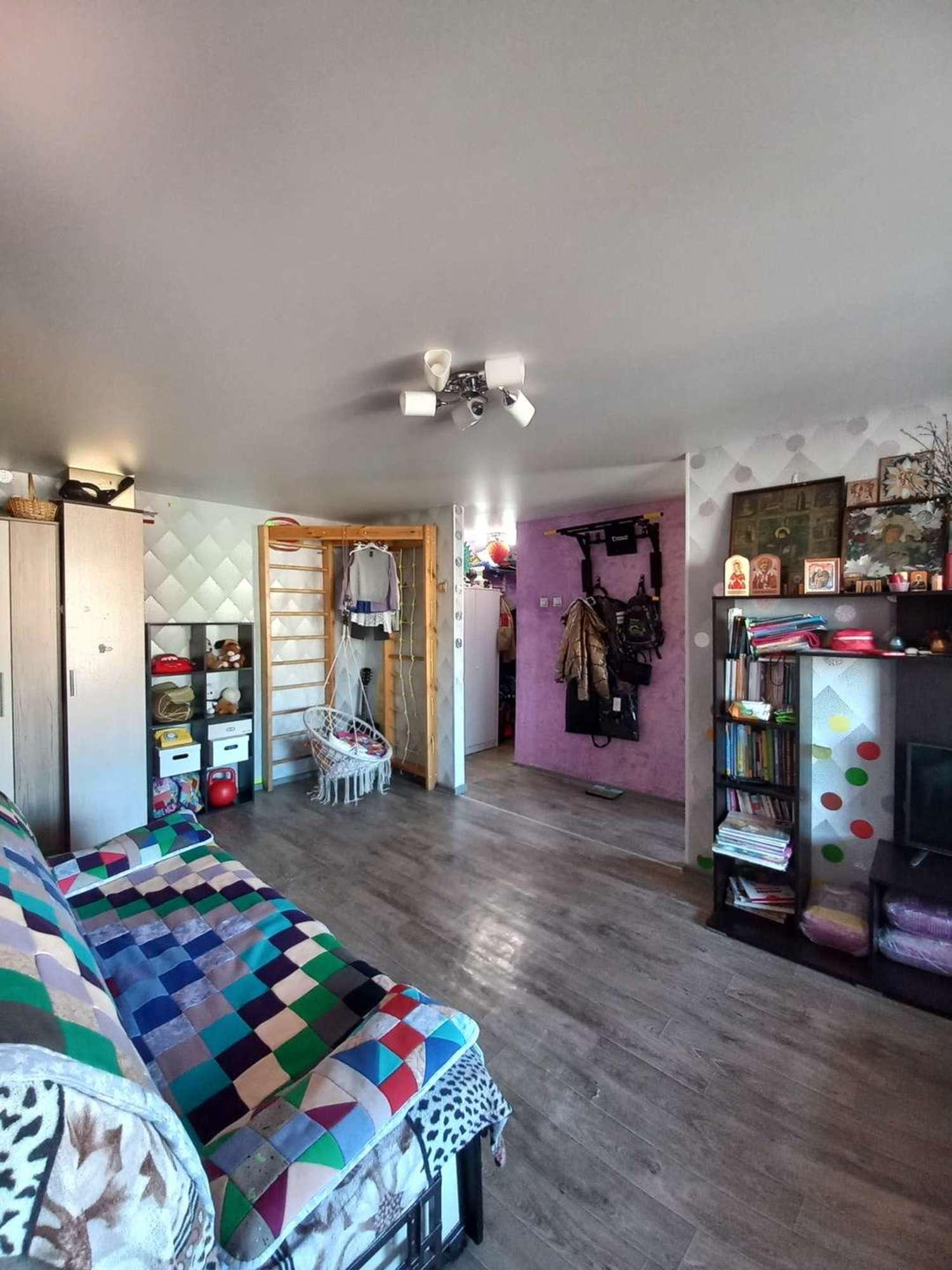 Купить квартиру за 3 200 000 рублей на Калининградская улица, 4