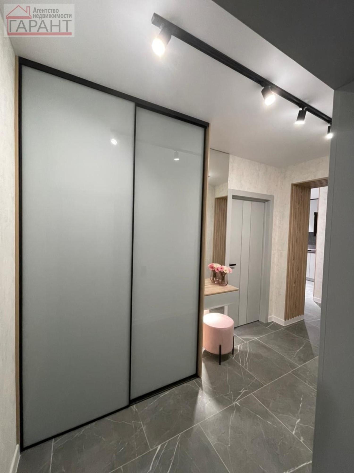 Купить квартиру за 9 490 000 рублей на Черемшанская улица, 162