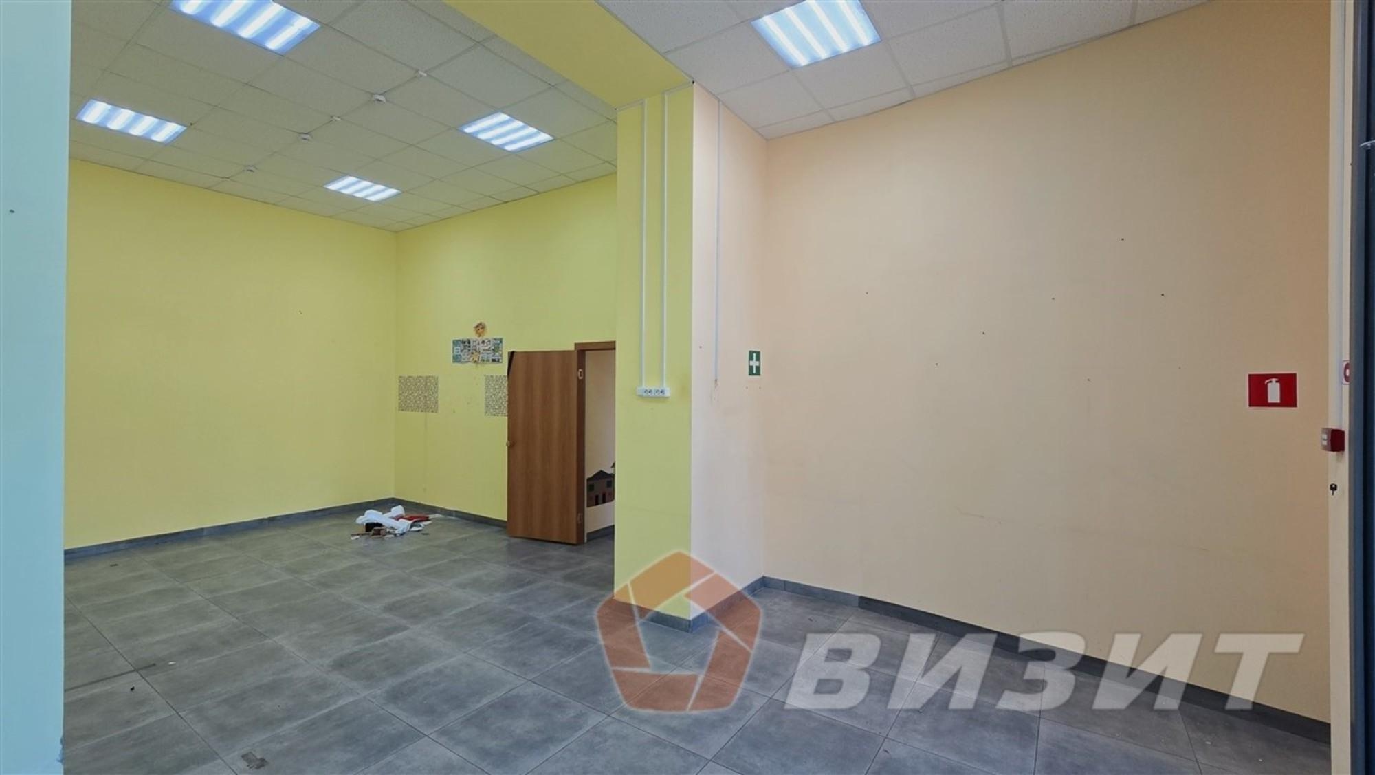 Сдать торговое помещение за 110 000 рублей на микрорайон Крутые Ключи, 46