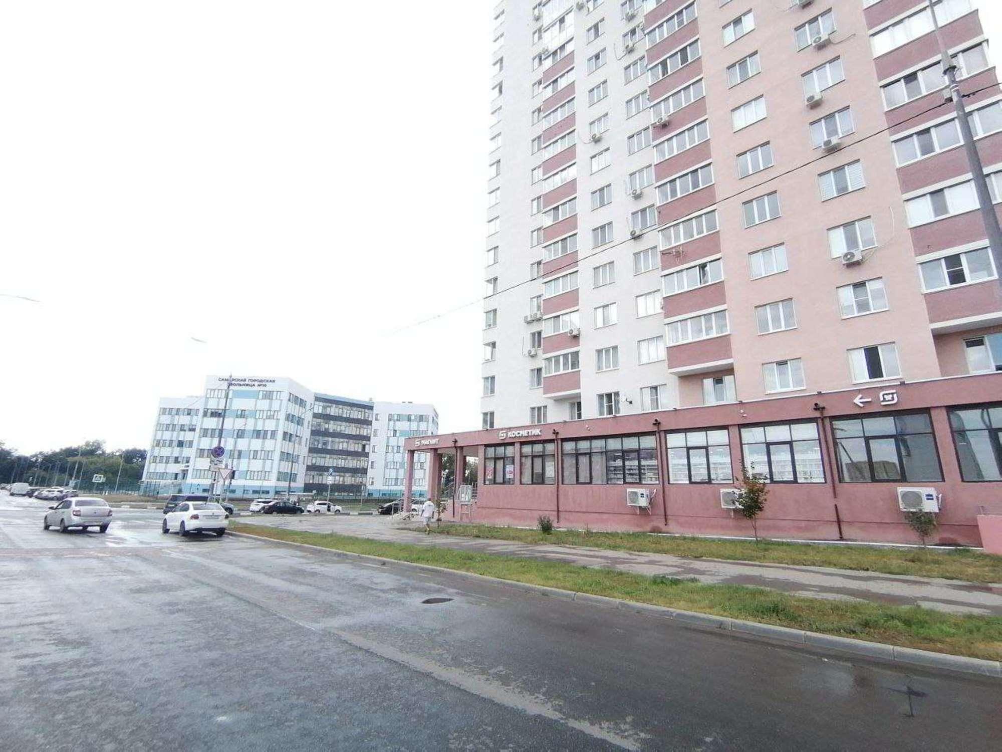 Купить торговое помещение за 8 500 000 рублей на Виталия Талабаева улица, 4