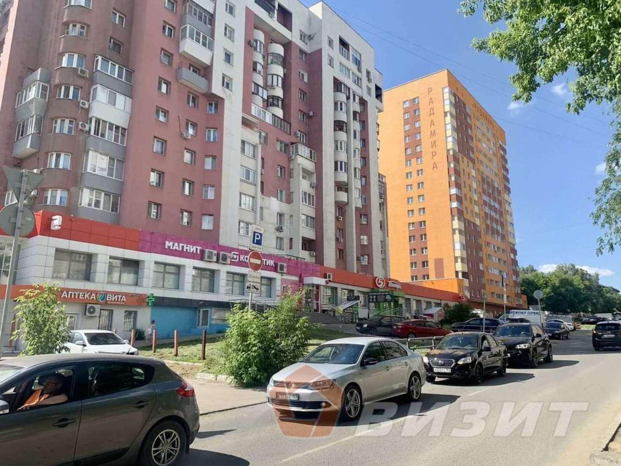 Купить торговое помещение за 4 200 000 рублей на Дыбенко улица, 120