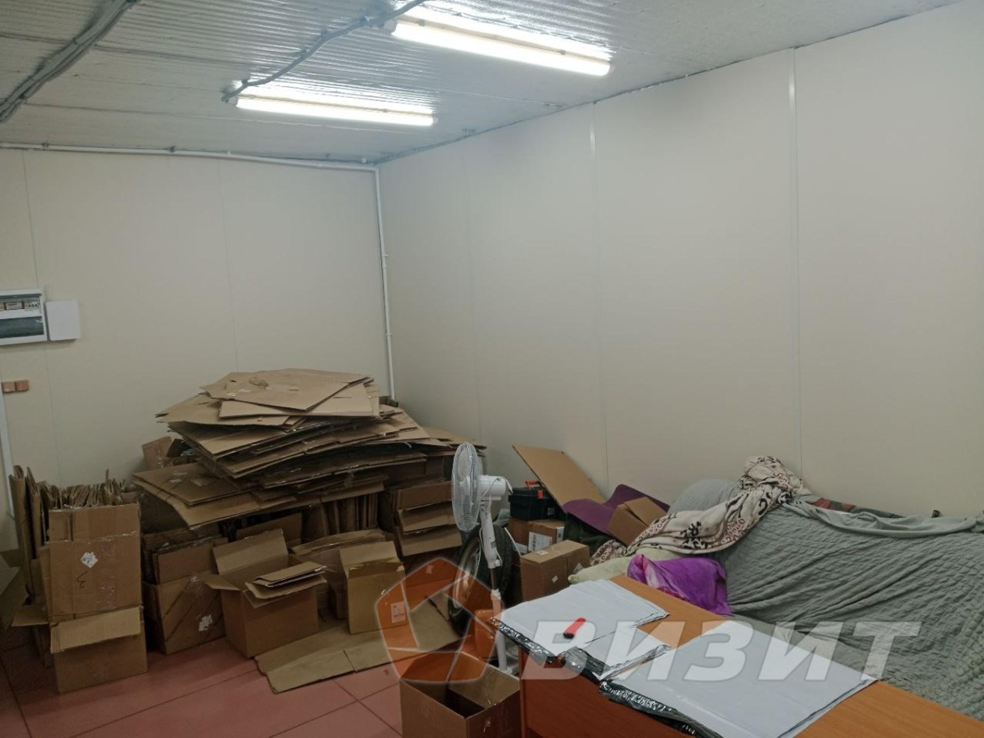 Сдать торговое помещение за 60 000 рублей на Зубчаниновское шоссе, 32а