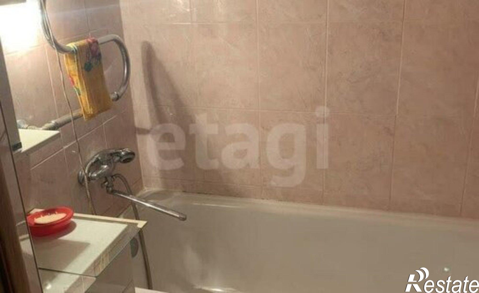 Купить квартиру за 3 500 000 рублей на улица Александра Матросова, 21