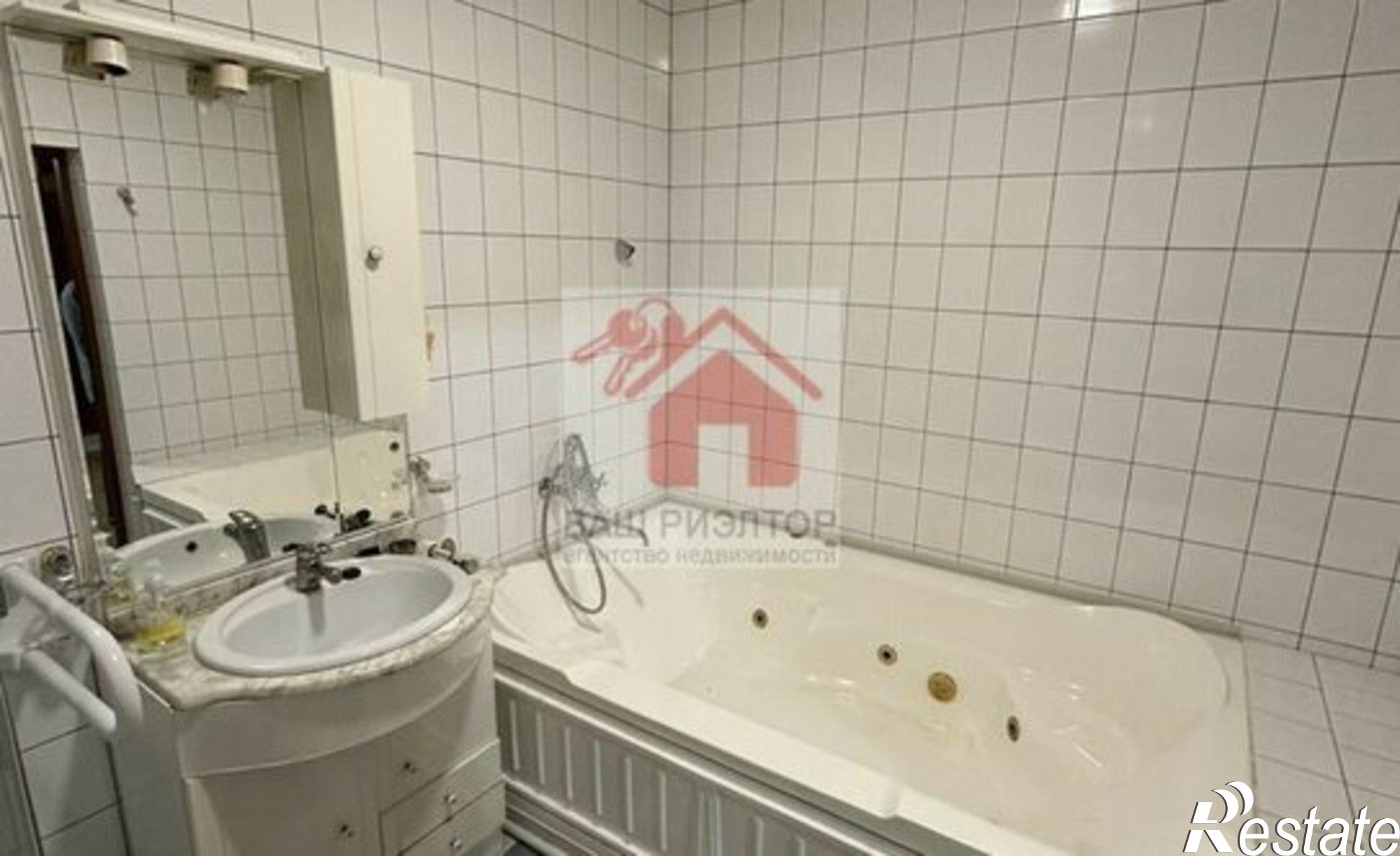 Купить квартиру за 22 300 000 рублей на ул Ленинская, 228