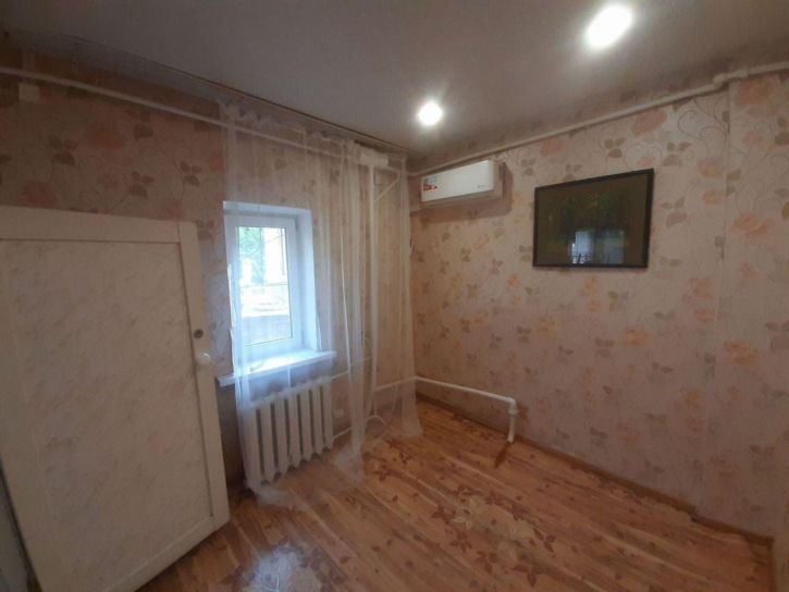 4-комн квартира Венцека улица, 31