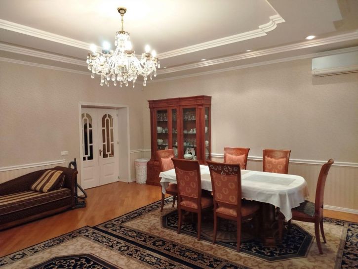 3-комн квартира Степана Разина улица, 101