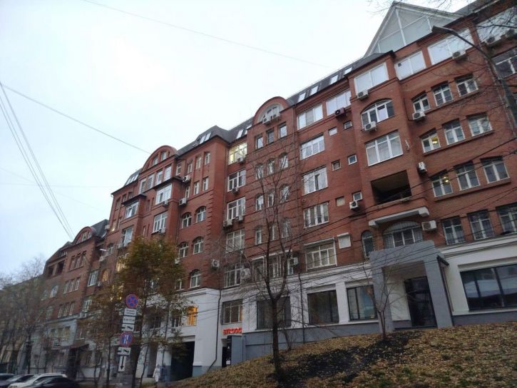 6-комн квартира Степана Разина улица, 101