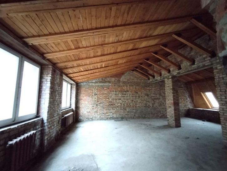 6-комн квартира Степана Разина улица, 101