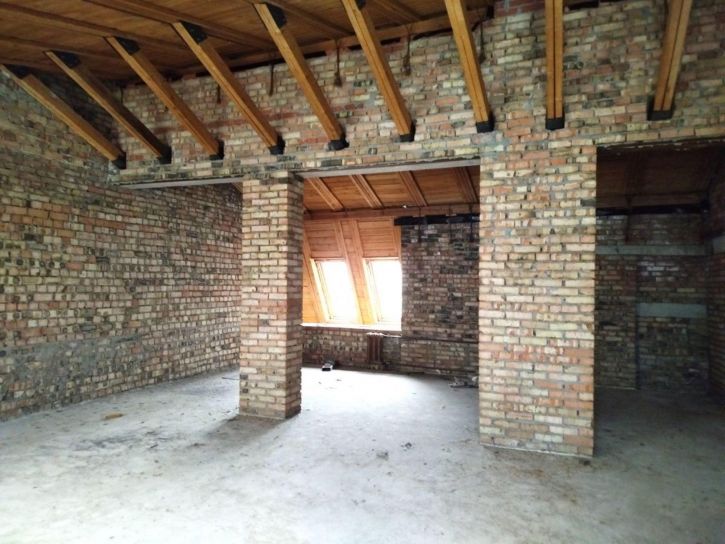 6-комн квартира Степана Разина улица, 101