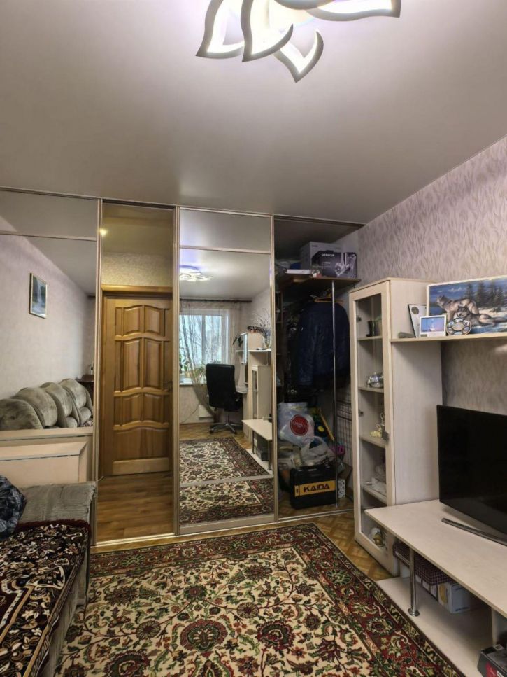 3-комн квартира Черемшанская улица, 256