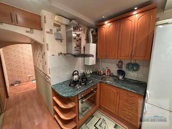 2-комн квартира Александра Матросова улица, 96