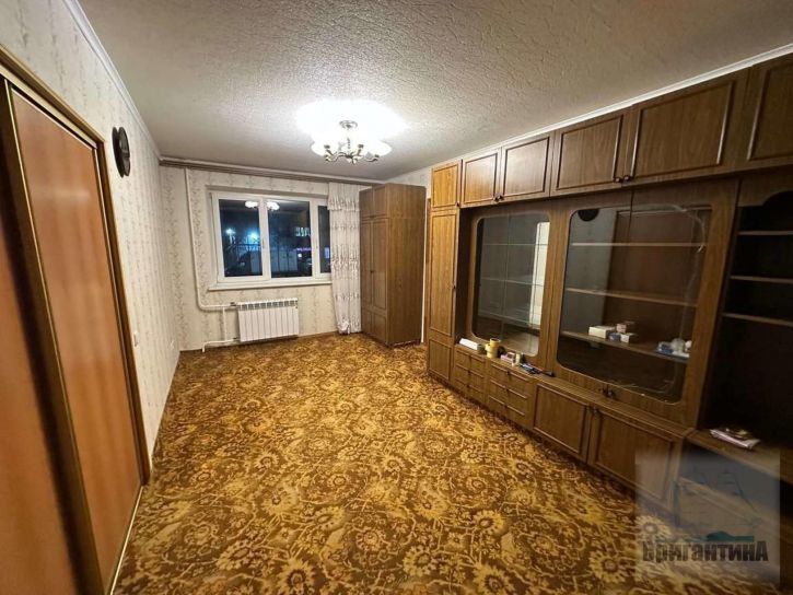 2-комн квартира Александра Матросова улица, 96